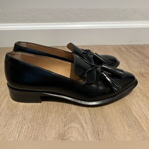 Banana republic loafer flats women’s shoes. Size 6.5